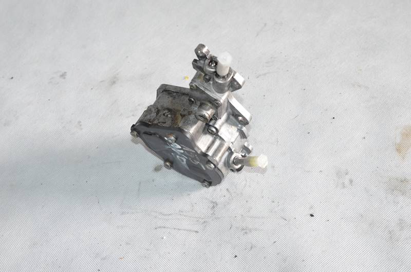 Pompa wakum VW Golf V Jetta Passat B6 B5 FL Skoda Octavia Seat 1.9 2.0 TDI
