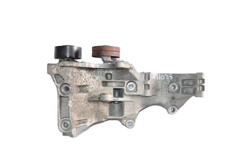 Łapa Wspornik Alternatora Audi A4 A6 Passat B5 FL Skoda SuperB 1.9 TDI AVF
