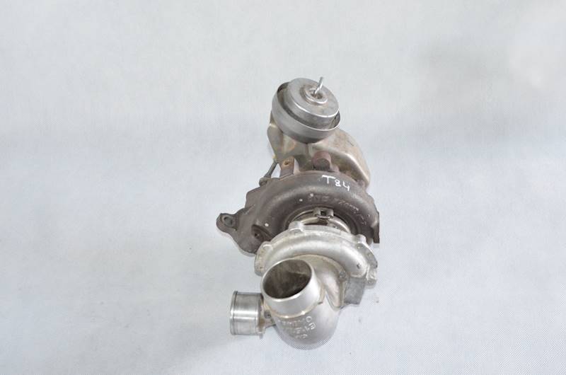 Turbina Toyota Avensis Corolla Verso RAV 4 III 2.2 D-4D 2AD-FTV 17201-26020