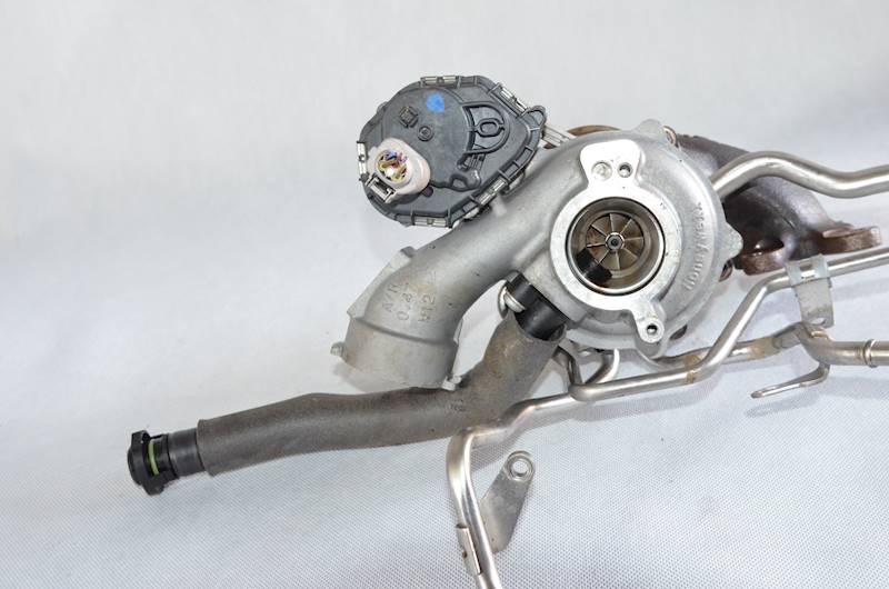 Turbina VW Caddy Golf VII Tiguan Seat Leon 1.5 TSI DAC DPB 05E145701E 