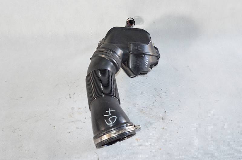 Rezonator powietrza turbiny VW Golf Passat B8 Skoda Octavia III 1.5 TSI DAC