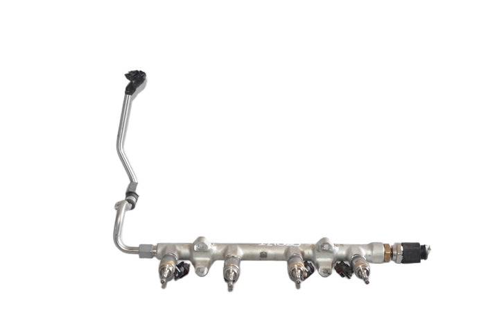 Listwa wtryskowa wtrysk VW Golf VII Passat B8 Skoda Octavia 1.5 TSI DAC KPL