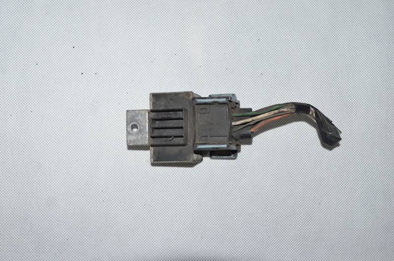 Przekaźnik świec żarowych Renault Master III Opel Movano B 2.3 DCI M9T