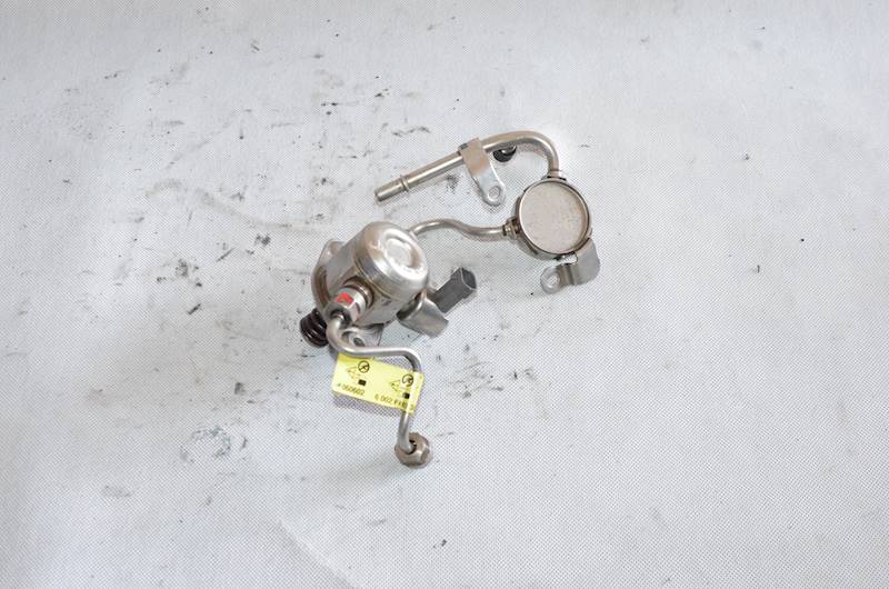 Pompa paliwa Opel Insignia A Astra J Zafira C 2.0 Turbo A20NHT 0261520038