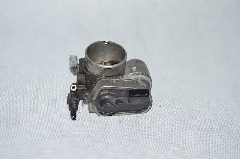 Przepustnica Citroen C8 Peugeot 607 407 406 807 2.2 16V 158 KM 3FZ