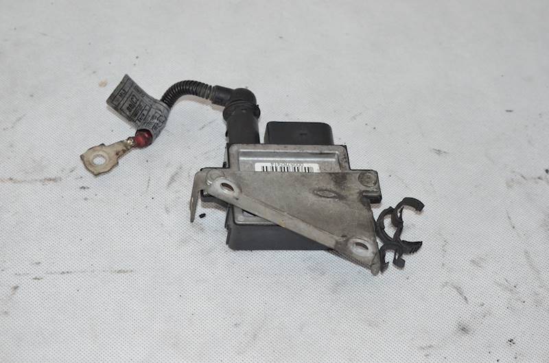 Przekaźnik świec żarowych BMW E87 E90 E91 E60 2.0 D M47 163 KM 0522120701