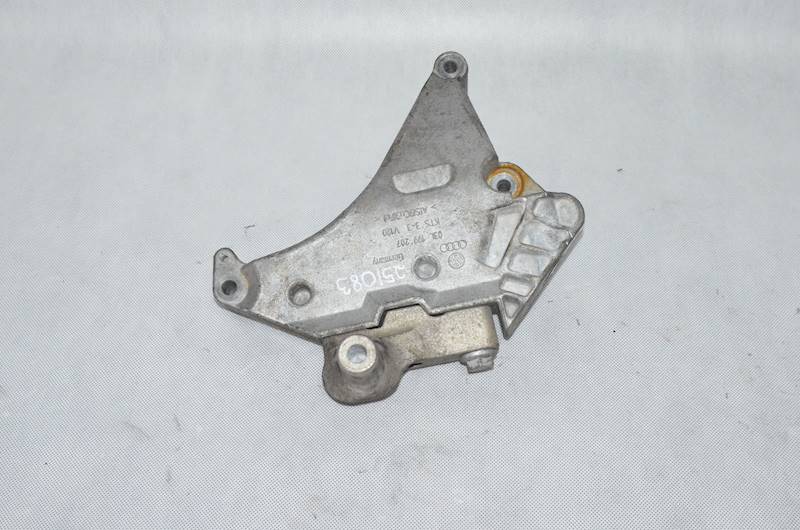 Łapa silnika VW Golf VI Passat B6 B7 Skoda Octavia Seat 2.0 TDI CBA CFF CFG