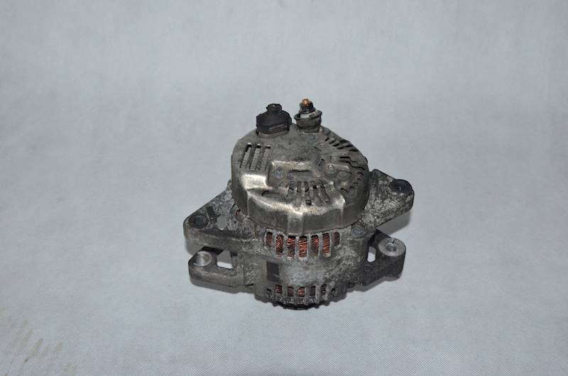 Alternator Kia Sorento I 2.5 CRDI 170 KM 110A D4CB 37300-4A300 7PK
