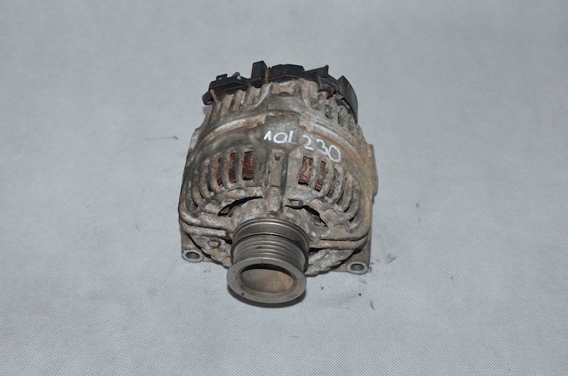 Alternator Astra III H Zafira B Meriva A Vectra C 1.6 16V 1.8 16V Z16XEP