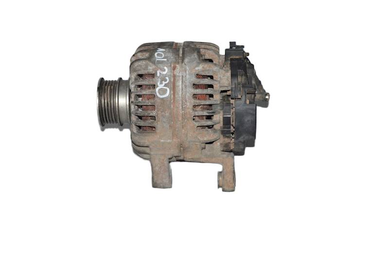 Alternator Astra III H Zafira B Meriva A Vectra C 1.6 16V 1.8 16V Z16XEP