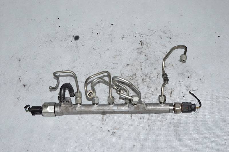 Listwa wtryskowa VW Golf VI Passat B7 Skoda Octavia A3 1.6 TDI CAY CZUJNIK