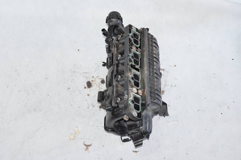 Kolektor ssący Opel Astra IV J Meriva B Corsa D E 1.4 16V A14XER 55563664