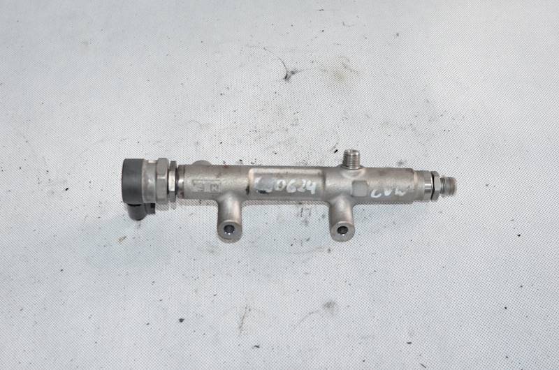 Listwa wtryskowa czujnik VW Touareg Audi A4 B8 A6 C7 A7 3.0 V6 TDI CVW KPL