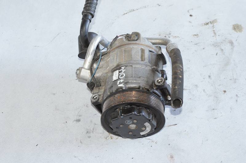 Sprężarka klimatyzacji Mercedes C W203 W204 E W211 1.8 KOMPRESOR OM271.940