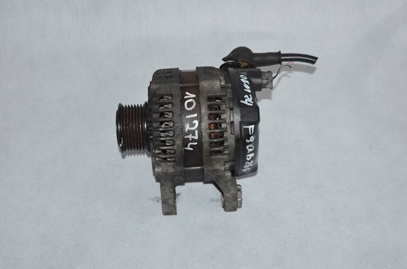 Alternator Suzuki Grand Vitara II 1.9 DDIS F9 F9QB266 130KM 4x4 104210-4660