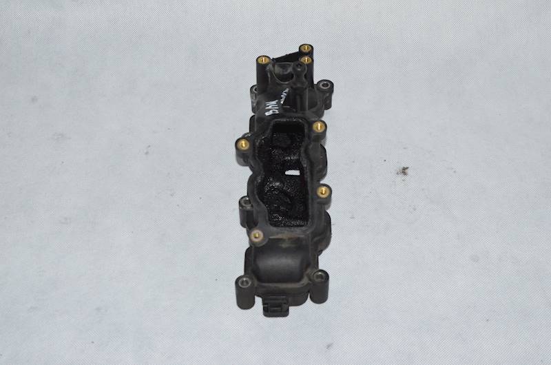 Kolektor ssący Prawy Audi A6 C6 A4 B7 A8 VW 3.0 TDI V6 BMK ASB 059129712N