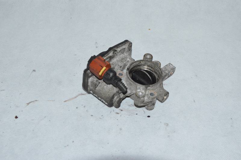 Przepustnica Opel Astra H J Corsa D Meriva 1.3 CDTI Z13DTH A13DTC Z13DTJ