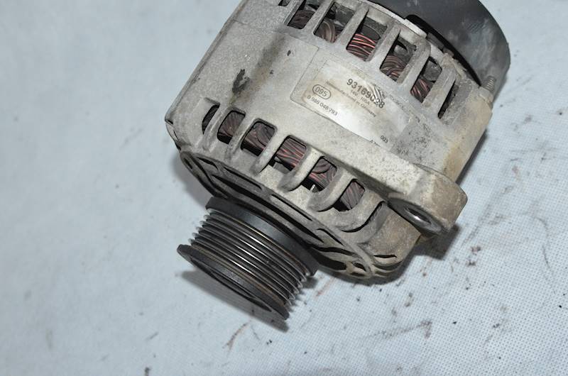 Alternator Opel Astra H Signum Vectra C Zafira B Saab 1.9 CDTI Z19DTH 150KM