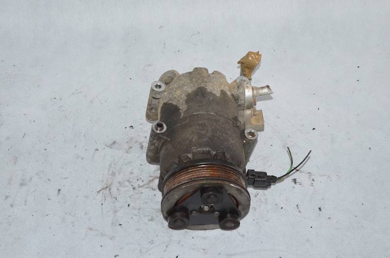 Sprężarka klimatyzacji Ford C-Max Focus MK2 1.6 16V SHDA SHDB 3M5H19D629PH