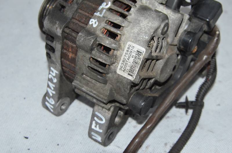 Alternator Citroen Berlingo C4 Peugeot Partner 206 207 307 308 1.6 16V NFU