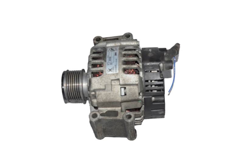 Alternator Mercedes C W203 CLC CLK E-Klasa W211 1.8 KOMPRESSOR OM271 271946