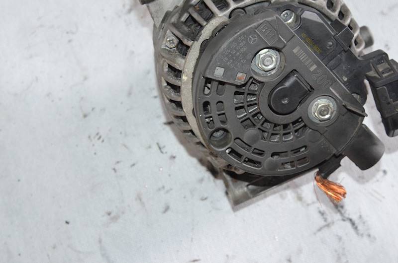 Alternator Mercedes E-Klasa W211 Sprinter ML W163 2.7 CDI OM647 OM612 200A