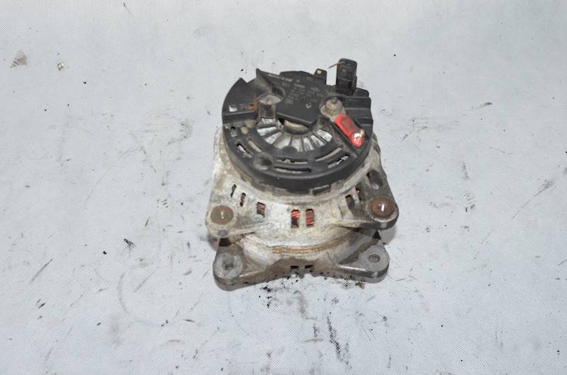 Alternator Renault Laguna Megane Scenic II Trafic II Vivaro A 1.9 DCI F9K
