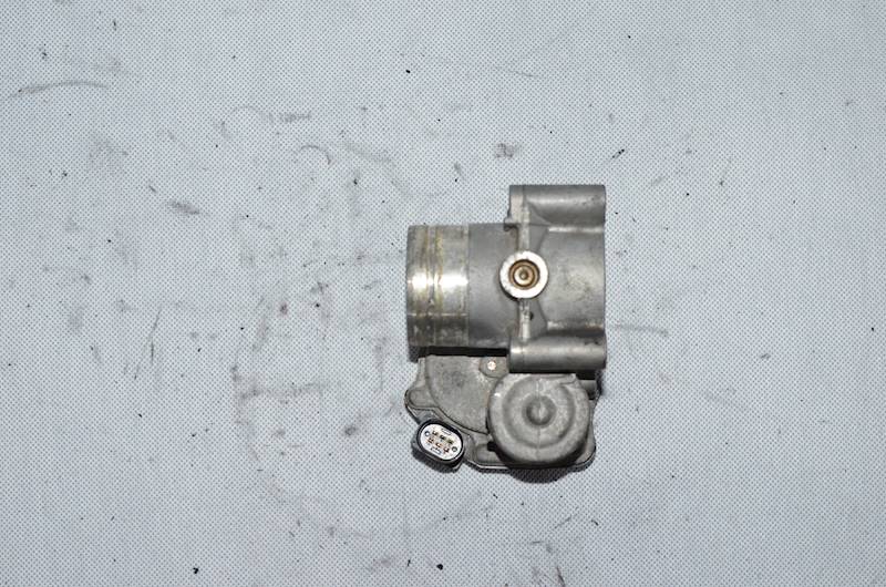 Przepustnica VW Polo IV 9N Fox Skoda Fabia 1.2 6V BMD AWY 54 KM 03D133062E
