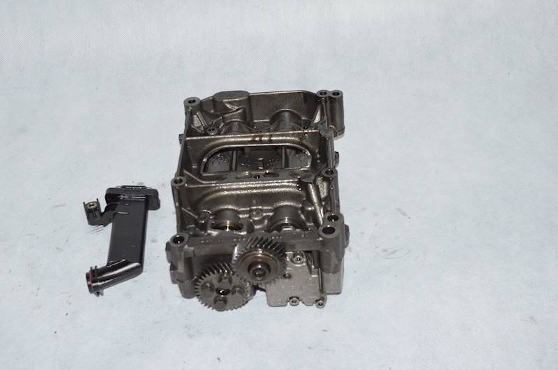 Wałki balansowe pompa oleju VW Golf VI Passat B6 Audi A4 A6 C6 Q5 2.0 TDI