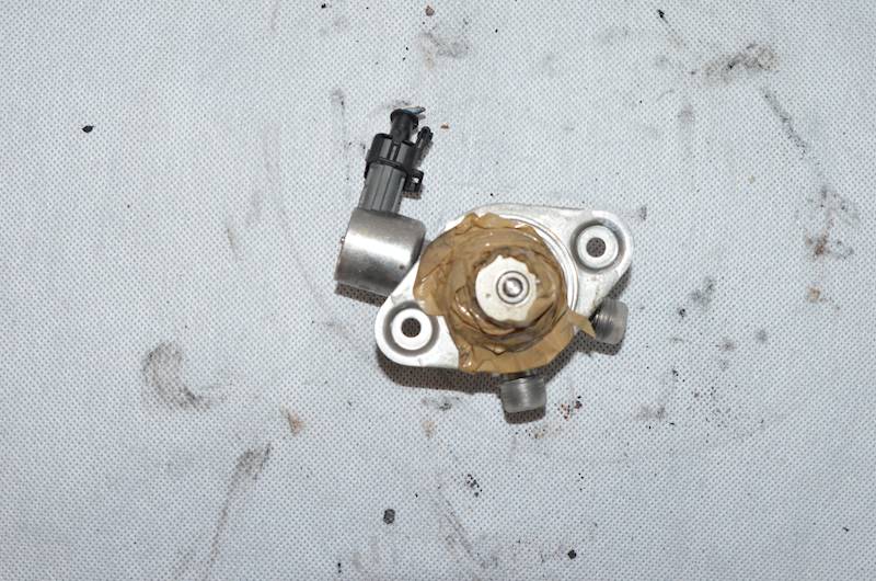 Pompa paliwa Ford Fiesta MK7 VII 1.0 EcoBoost 140 KM YYJG YYJE 0261520671 