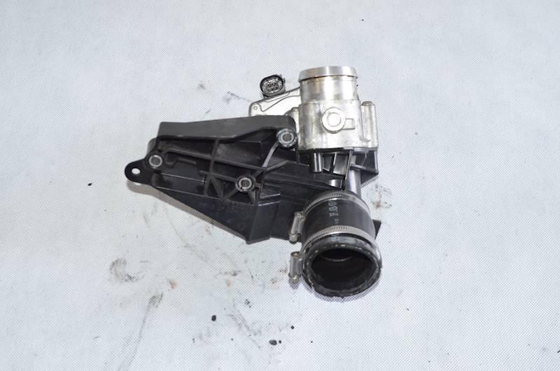 Przepustnica Ford Fiesta MK7 VII 1.0 EcoBoost 140KM YYJG YYJE CM5G-9F991-GA