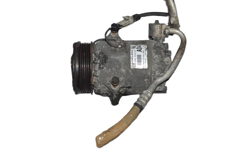 Sprężarka klimatyzacji Opel Astra H Meriva Zafira B 1.7 CDTI 13297443 AD4