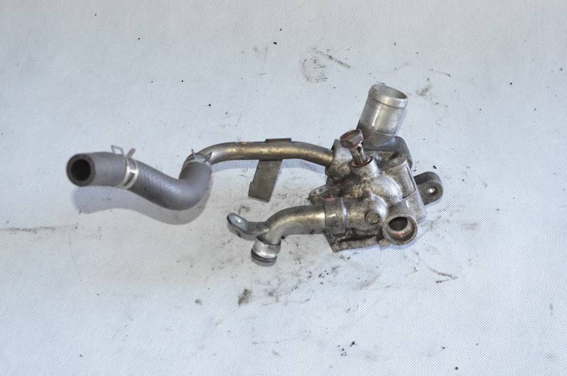 Obudowa termostatu Mitsubishi Pajero III IV L300 3.2 DI-D DID 4M41 500999