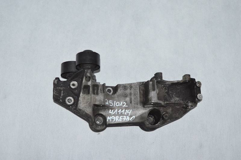 Łapa alternatora Renault Trafic Opel Vivaro A Laguna III Koleos 2.0 DCI M9R