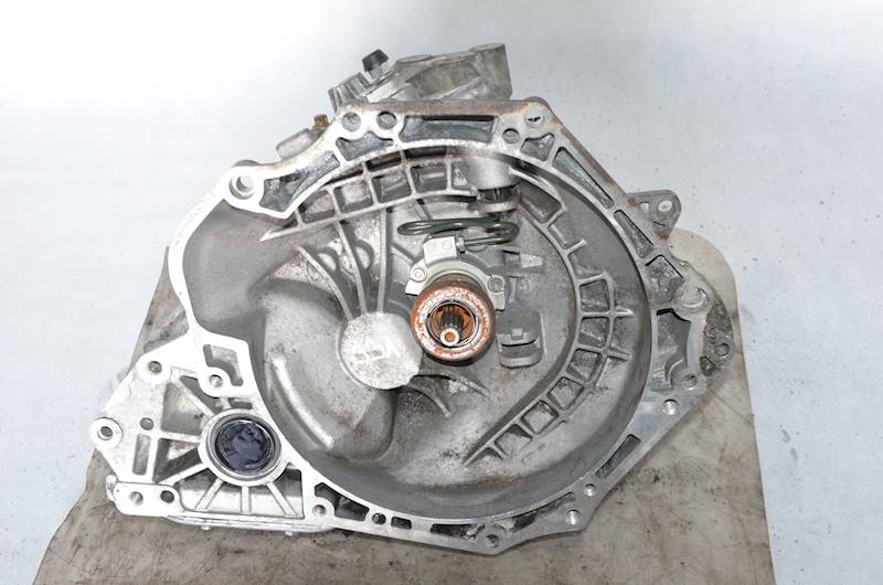 Skrzynia biegów Opel Vectra C Astra H 1.6 1.8 16V Z16XEP Z18XER F17C394 F17