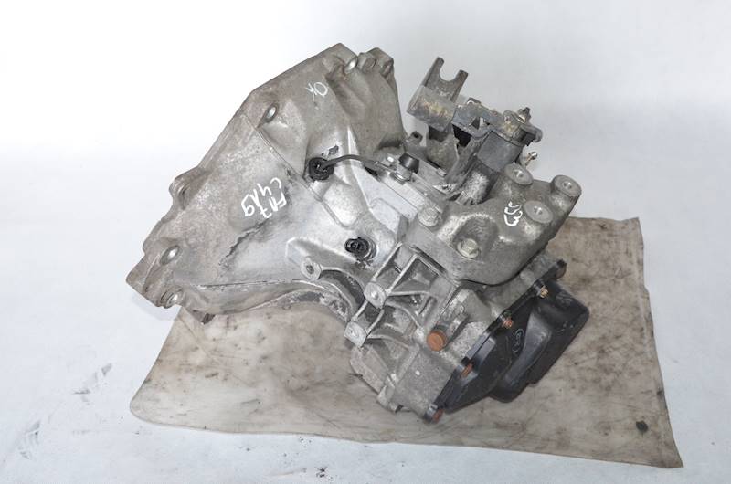 Skrzynia biegów Opel Astra III H Vectra C Zafira B 1.6 1.8 16V F17C419 F17