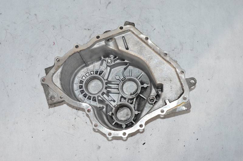 Obudowa skrzyni biegów Opel Astra H Vectra Zafira Insignia 1.9 2.0 CDTI M32