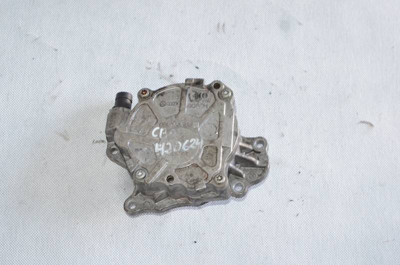 Pompa wakum VW Passat B7 B6 CC Golf VI Touran Skoda Octavia 2.0 TDI CBA