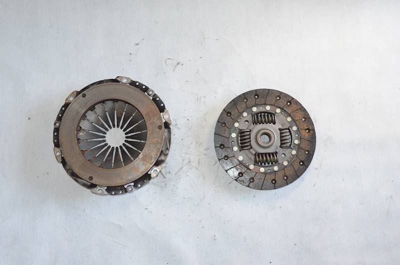 Docisk + Tarcza Fiat Doblo Punto Fiorino 1.3 JTD 199A2000 199A9000 7.5mm