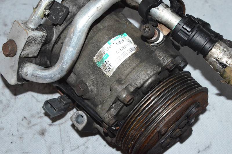 Sprężarka klimatyzacji Fiat Doblo Punto Fiorino 1.3 JTD 199A2000 51803075