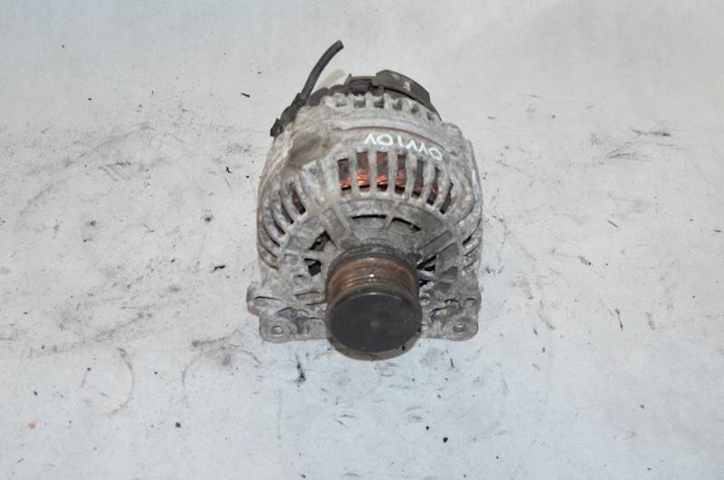 Alternator VW Sharan Seat Alhambra Galaxy 2.8 VR6 AYL AUE 0124615038 150A