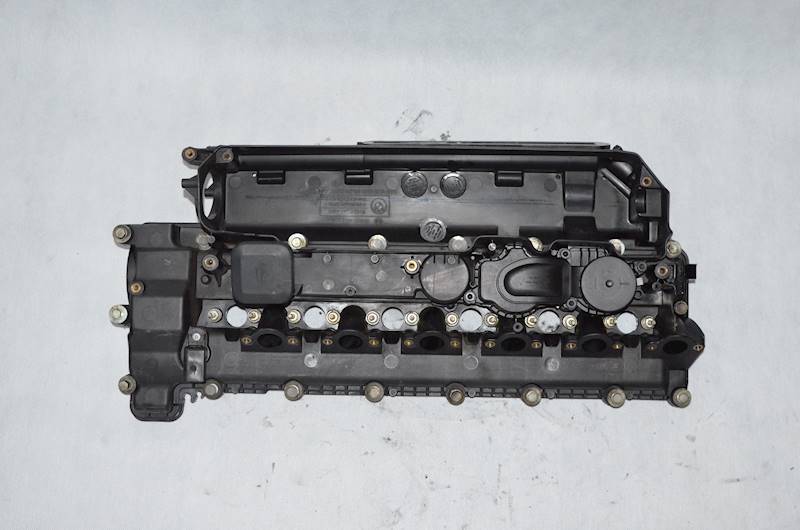 Pokrywa zaworów BMW E46 5 E39 E38 X5 E53 3.0 D 306D1 M57 22474440 22474450
