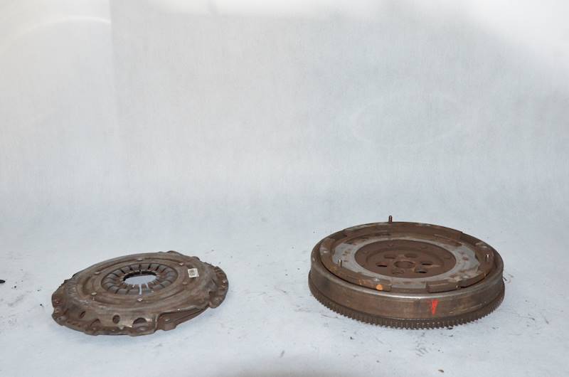 Koło Dwumasowe Docisk Opel Insignia A Astra J 1.8 16V A18XER M32 55564556