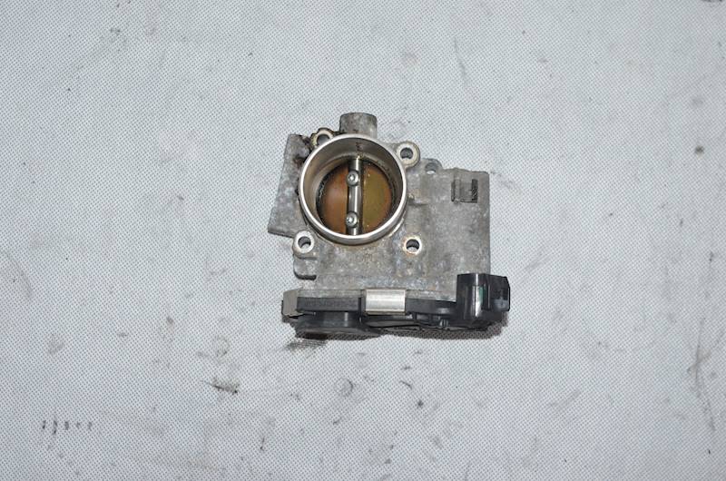 Przepustnica Opel Corsa D Astra IV J III H Meriva B Adam 1.2 1.4 16V A14XER