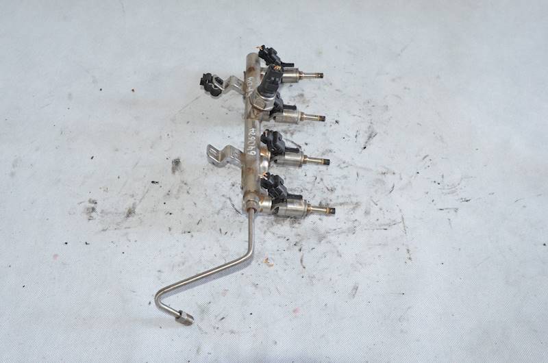 Listwa wtryskowa wtryski Citroen C4 Peugeot 5008 RCZ Mini 1.6 THP 5F04 5FX