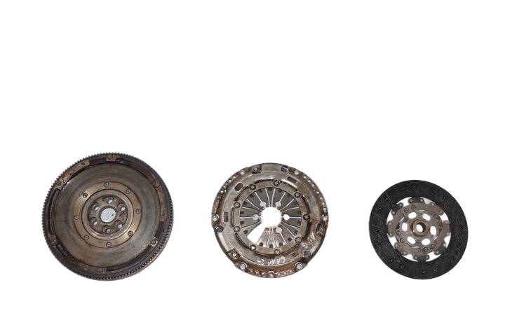 Koło dwumasowe VW Golf V Touran Passat B6 Octavia 1.9 TDI AVQ BKC BXE 5bieg