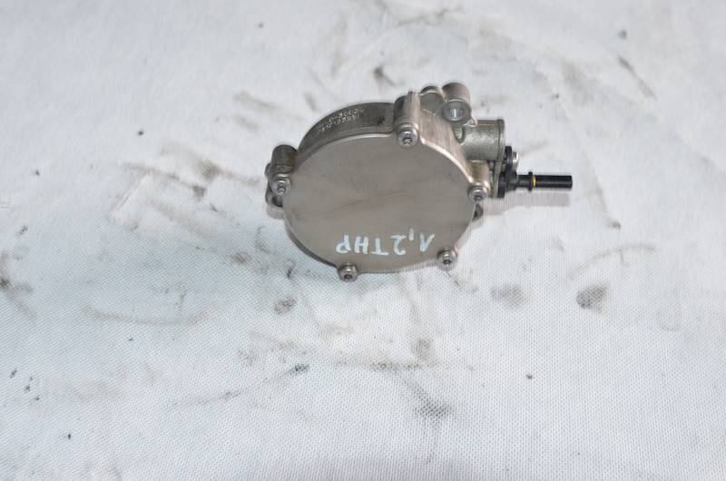 Pompa wakum Peugeot 3008 308 408 Citroen C3 C4 DS 3 1.2 THP HNZ HNS HN01