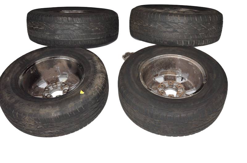 4x Koło Felga Aluminiowa Opona Opel Frontera B 245/70R16 KOMPLET 7Jx16 ET38