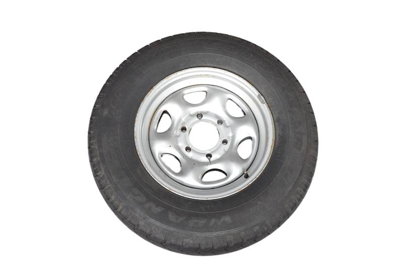 Koło Felga Stalowa Opona Opel Frontera B 245/70R16 7Jx16 ET38