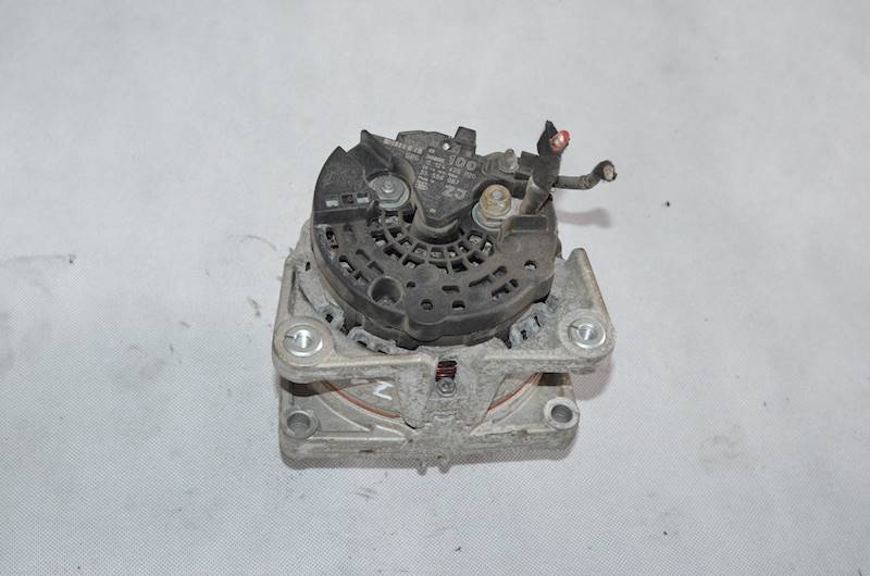 Alternator Opel Astra III H Zafira B Vectra C 1.6 16V 1.8 16V Z16XEP Z18XER